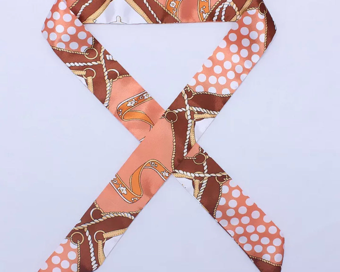 Skinny scarf