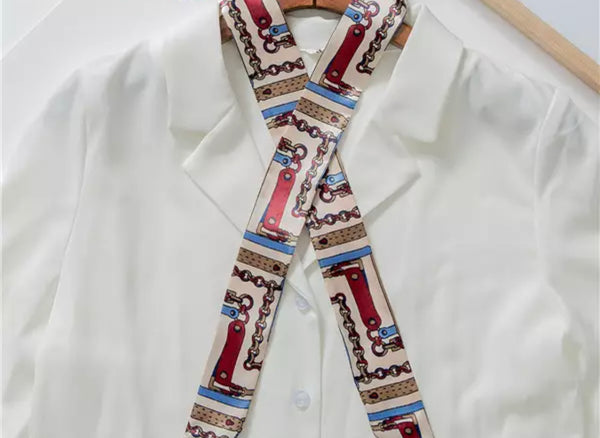 Skinny scarf