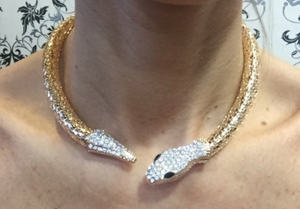 Snake Choker