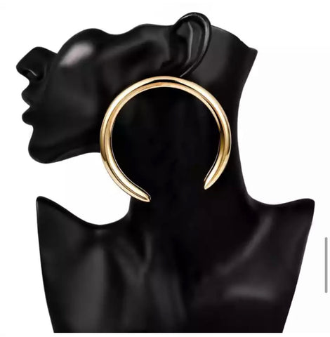 Crescent Hoops